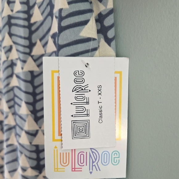 LuLaRoe Classic T Blue And Cream Short Sleeve Soze XXL New With Tags - Picture 4 of 8